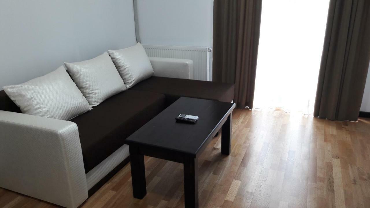 Mateo Transalpina Hotell Săsciori Exteriör bild